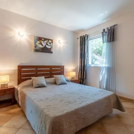 Privilege Vue - Ile Rousse Апартаменты Л'Иль-Рус